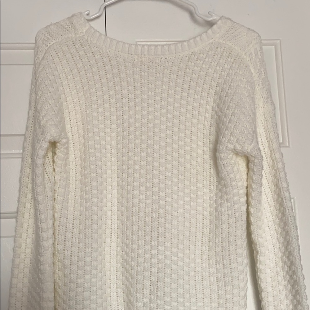 Cream Sweater - Picture 4 of 4